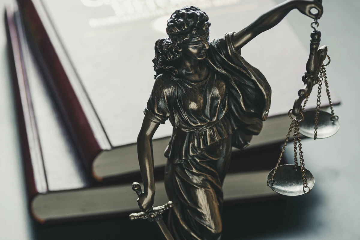 La responsabilité pénale des élus : entre devoir et sanction
